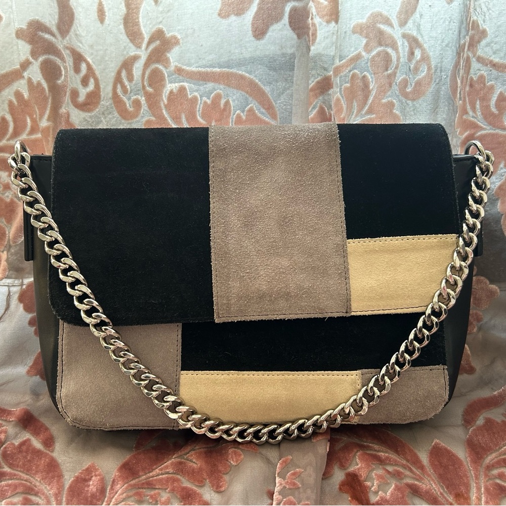 GIANI BERNINI Black and gray suede patchwork shoulder bag with chain strap